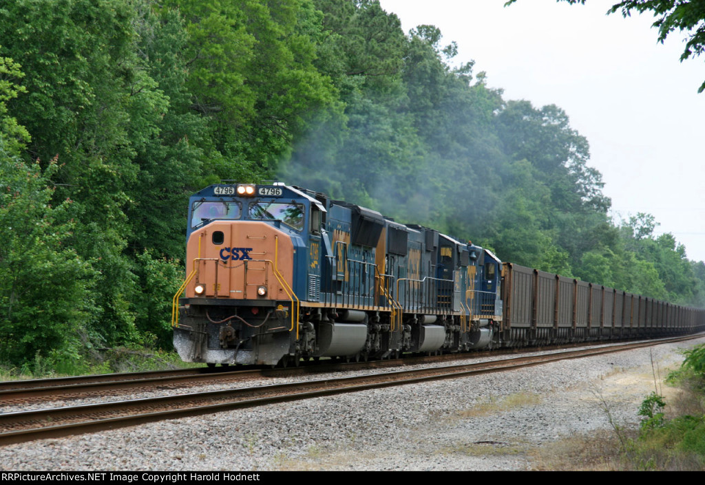 CSX 4796, 4515 & a GP40-2 lead train U306